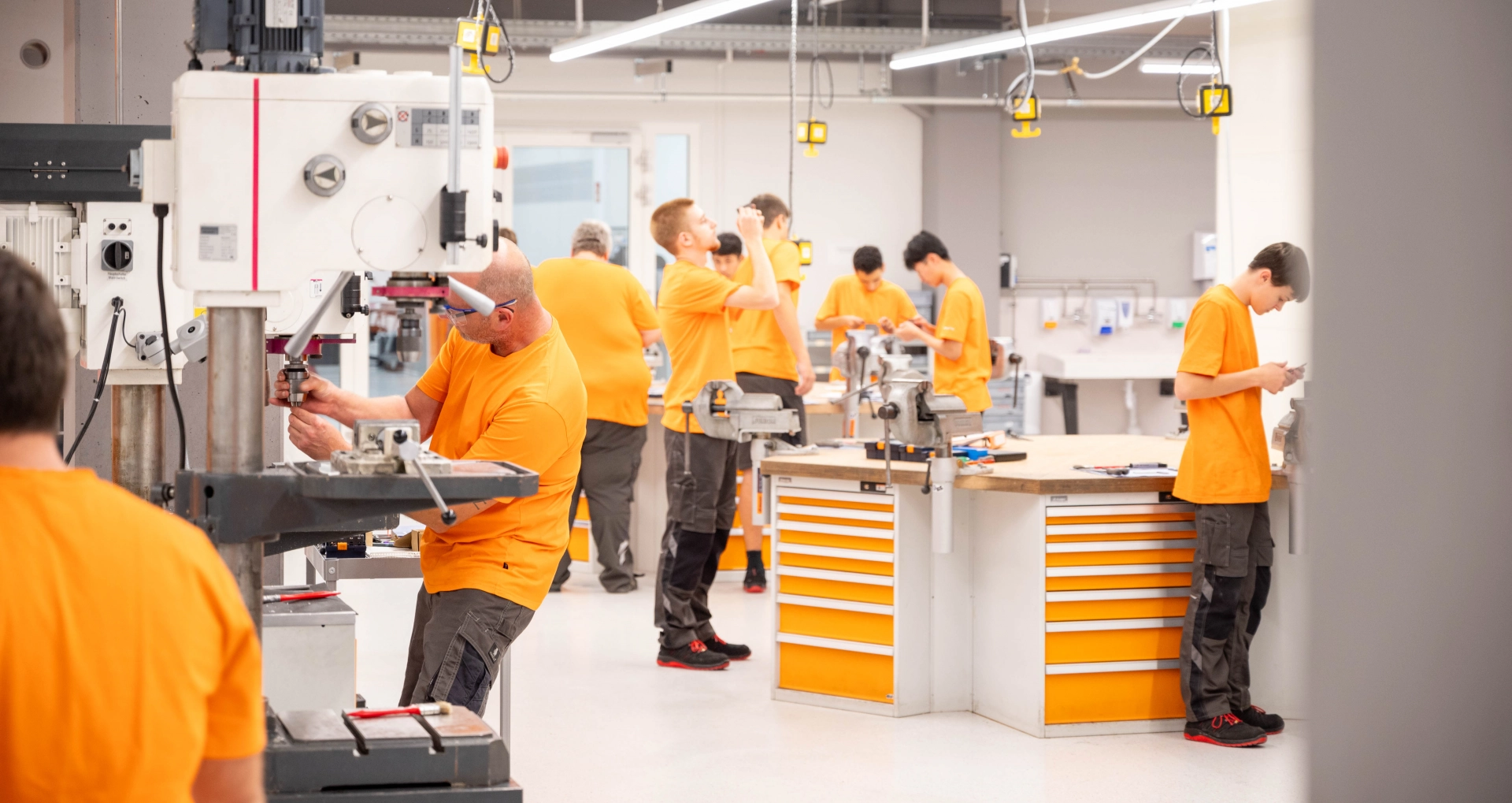 Scerox Erodiertechnik GmbH & Co. KG.