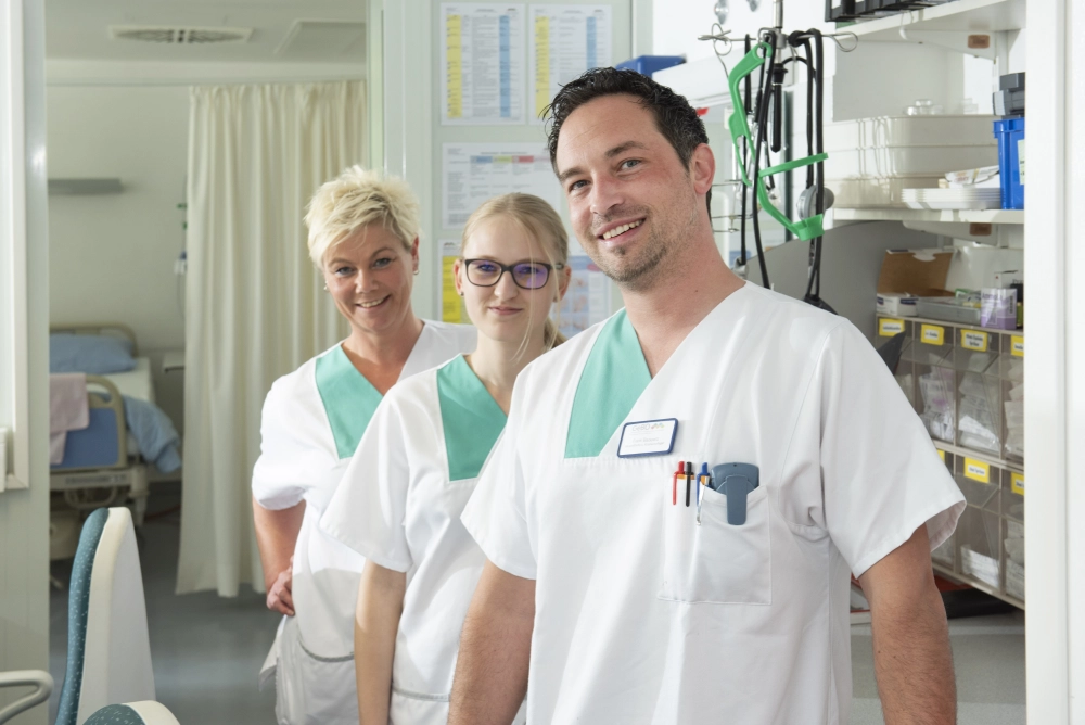 Gesundheitseinrichtungen des Bezirks Oberfranken  Pflegeschule am Bezirksklinikum Obermain